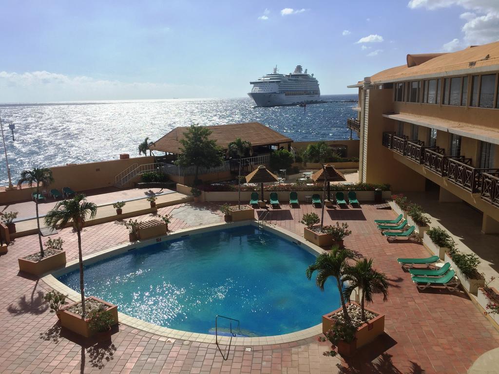 Plaza Hotel Curacao & Casino Willemstad Exterior photo