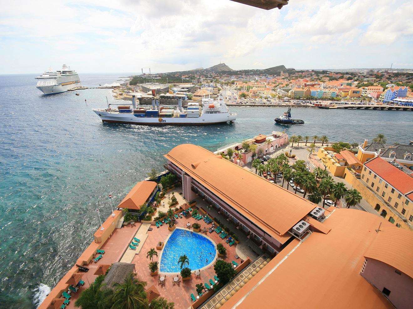 Plaza Hotel Curacao & Casino Willemstad Exterior photo